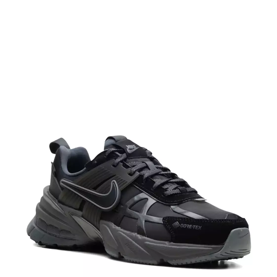 Nike V2K Run GORE-TEX  Black Iron Grey Medium Ash Black sneakers1
