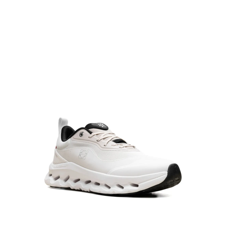 On Running Cloudtilt 2 LOEWE Sand White