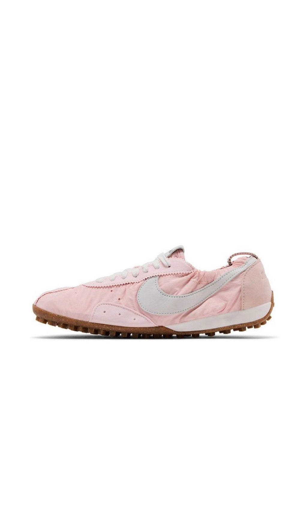 Nike Moon Shoe SP
Jacquemus Aluminum Pink