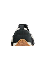 Nike Moon Shoe SP
Jacquemus Off Noir