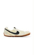 Nike Moon Shoe SP
Jacquemus Alabaster