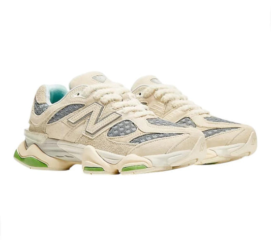 New Balance 9060 - Bricks & Wood