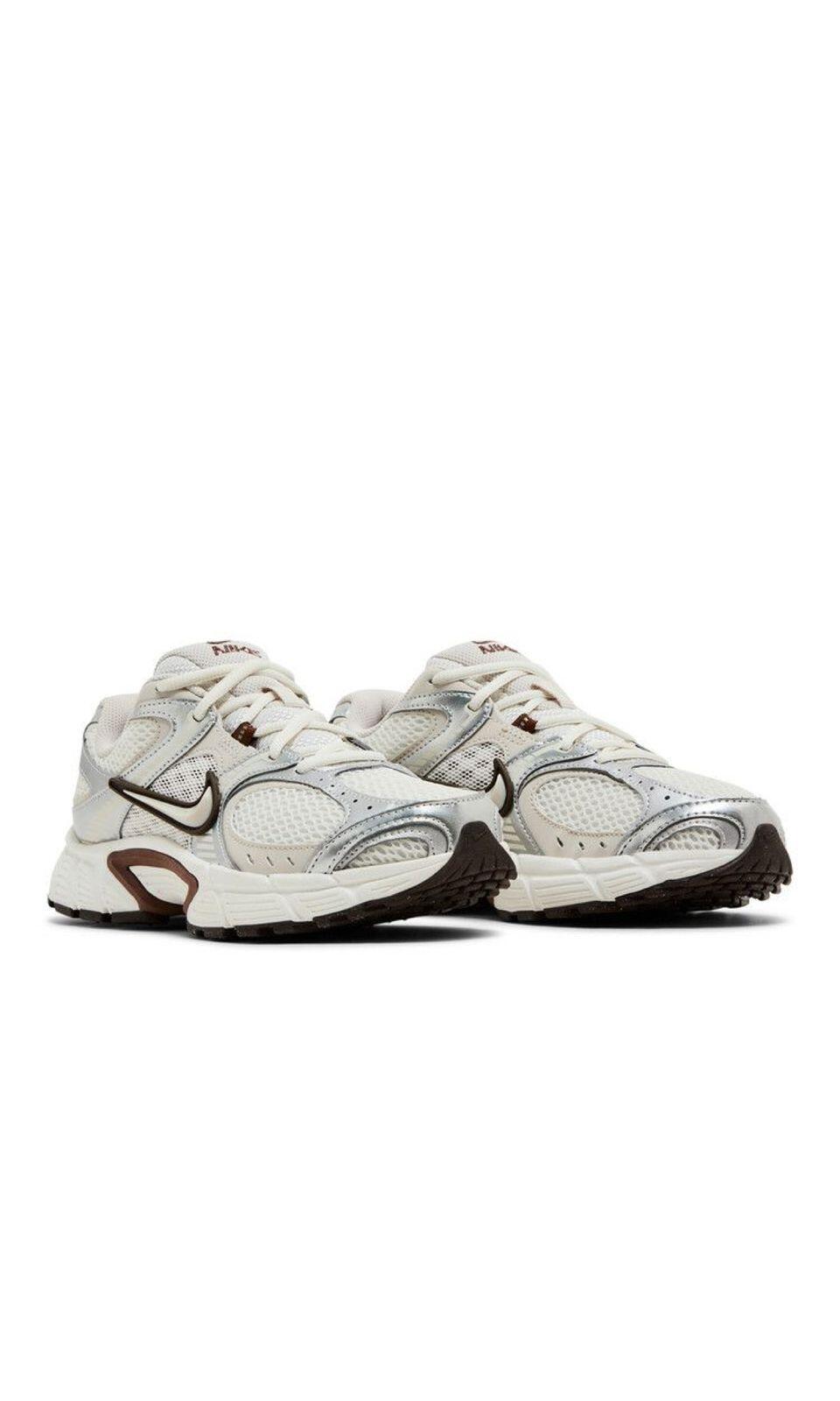 Nike Wmns V5 RNR 'Sail Fauna Brown'