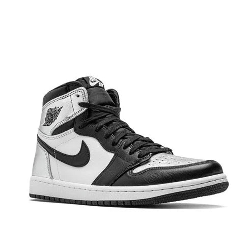 Air Jordan 1 Retro High OG "Silver Toe" sneakers