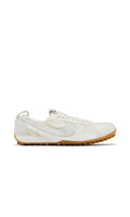 Nike Moon Shoe SP
Jacquemus Soft Pearl