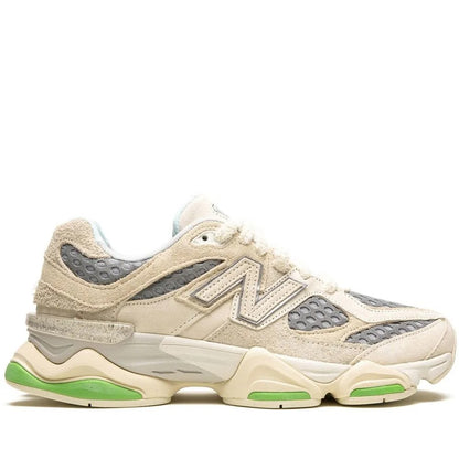New Balance 9060 - Bricks & Wood
