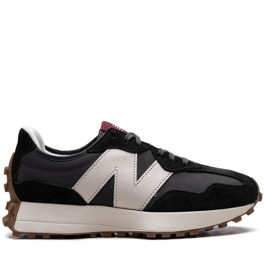 New Balance 327 - Black White Gum
