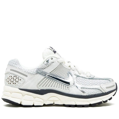 Nike Vomero 5 "Photon Dust"