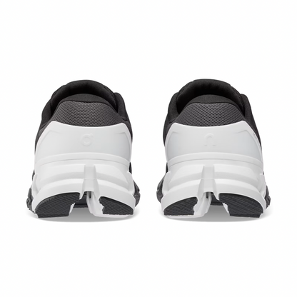 On Running Cloudflyer 4 Black/White