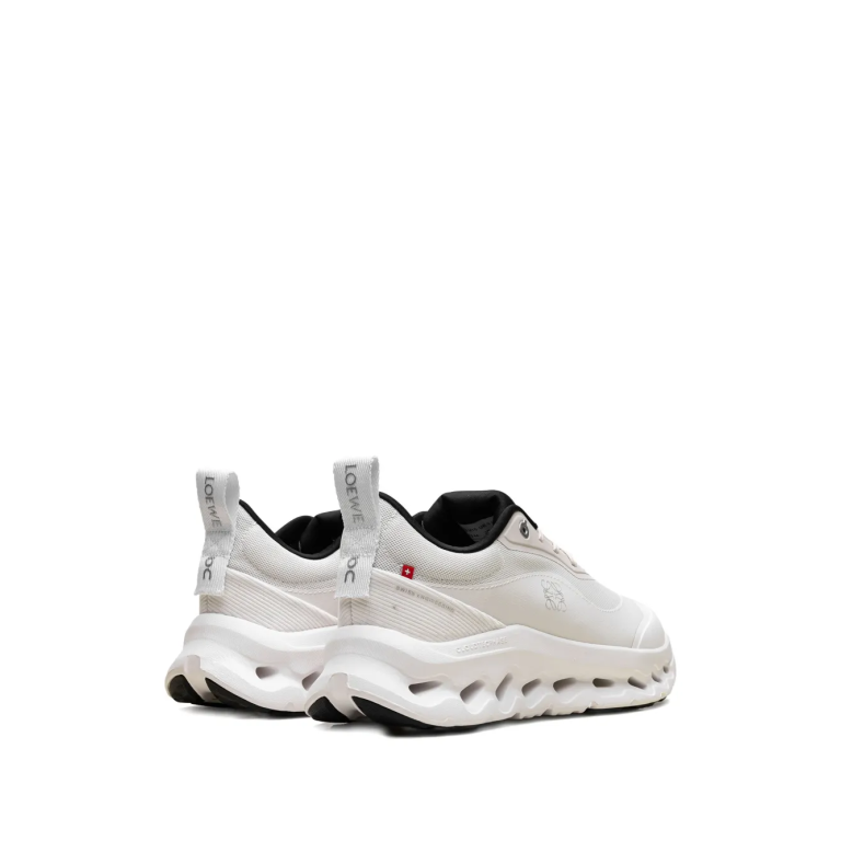 On Running Cloudtilt 2 LOEWE Sand White