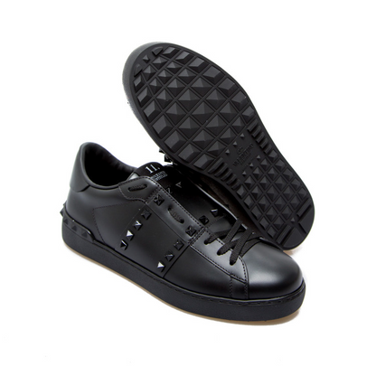Valentino Garavani Rockstud Untitled Triple Black